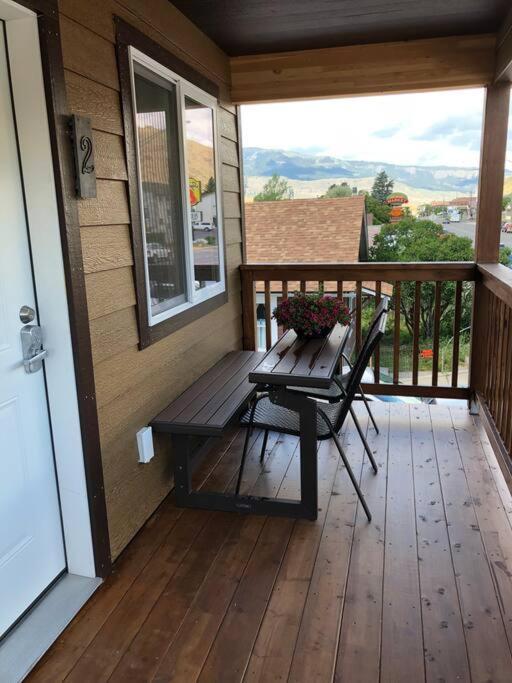 גרדינר Parkway Yellowstone Guest House Room #2 מראה חיצוני תמונה