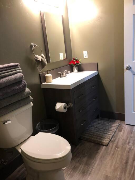 גרדינר Parkway Yellowstone Guest House Room #2 מראה חיצוני תמונה