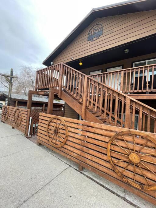 גרדינר Parkway Yellowstone Guest House Room #2 מראה חיצוני תמונה