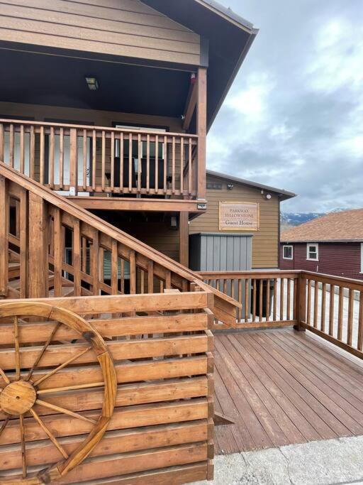 גרדינר Parkway Yellowstone Guest House Room #2 מראה חיצוני תמונה